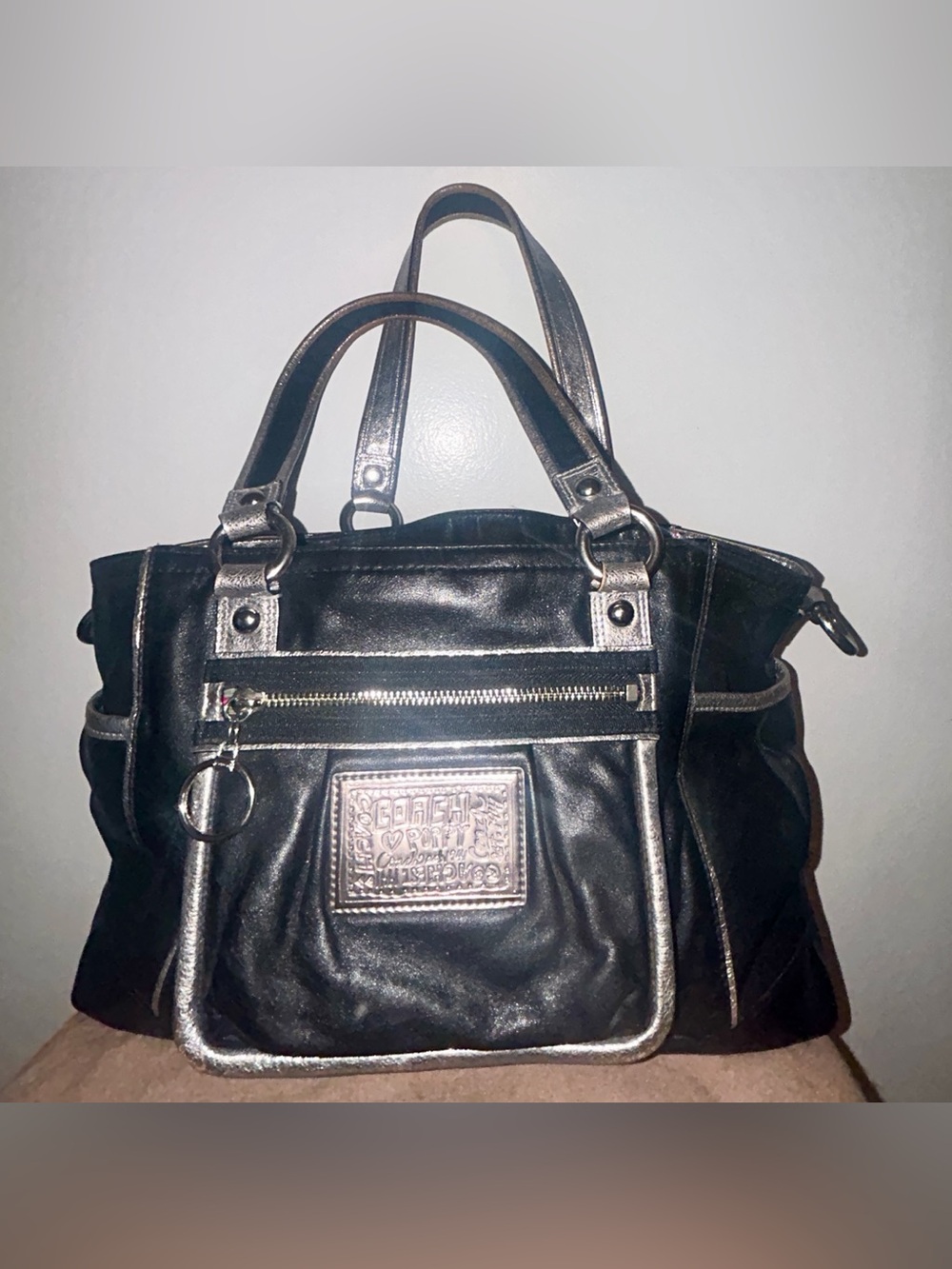 Coach Poppy Black & Silver Metallic Leather Satchel Tote Bag. Y2K!